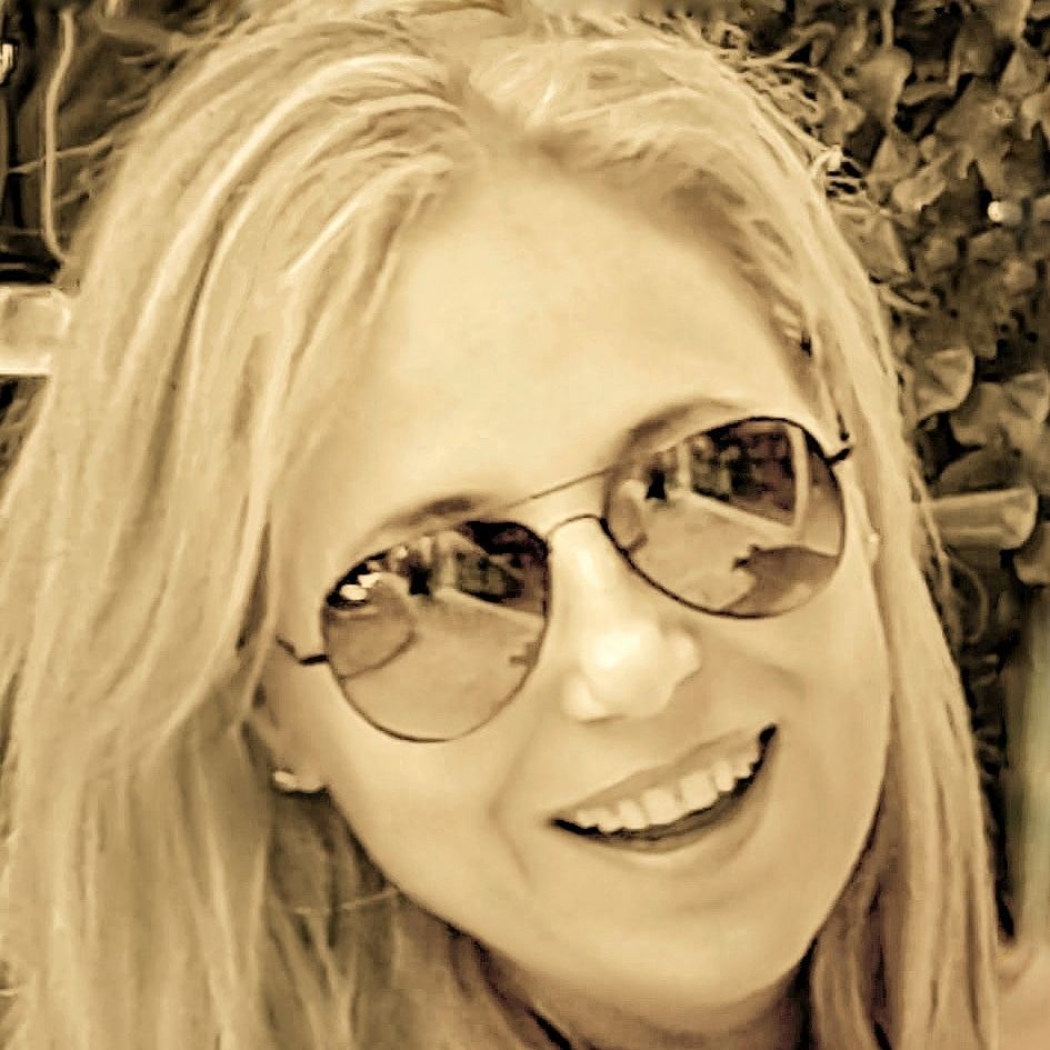 Özlem Bakal